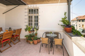 Classy apartment w terrace in the heart of Split